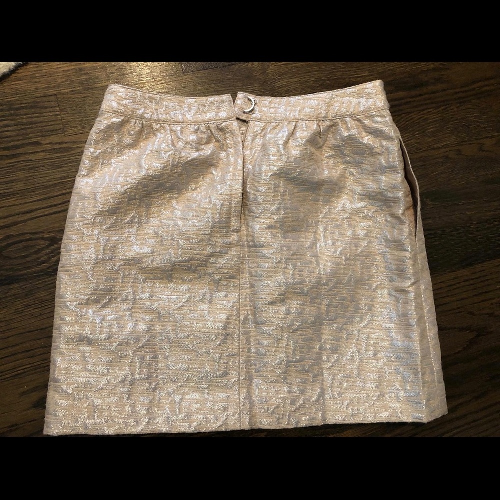Loft skirt